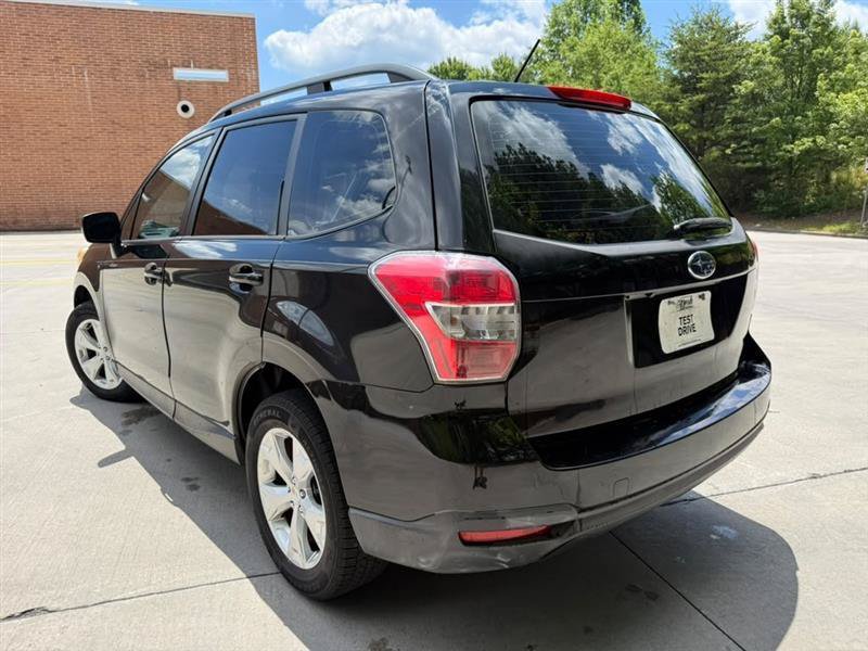 Used 2015 Subaru Forester 2.5i w/ Alloy Wheel Package AWD/4WD image 4