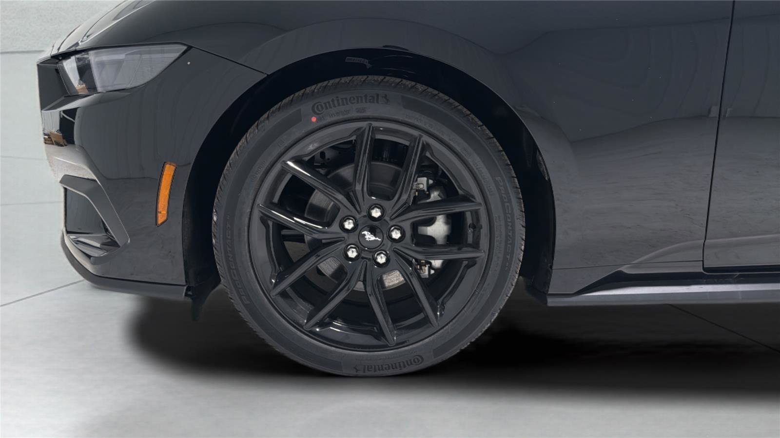 New 2026 Ford Mustang Coupe image 9