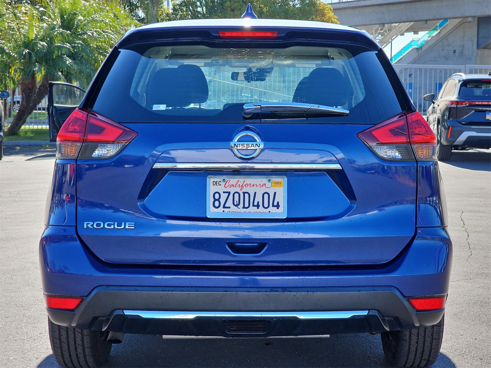 Used 2020 Nissan Rogue S image 16