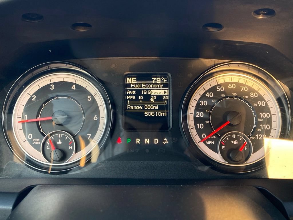 Used 2024 RAM 1500 Classic SLT AWD/4WD image 15