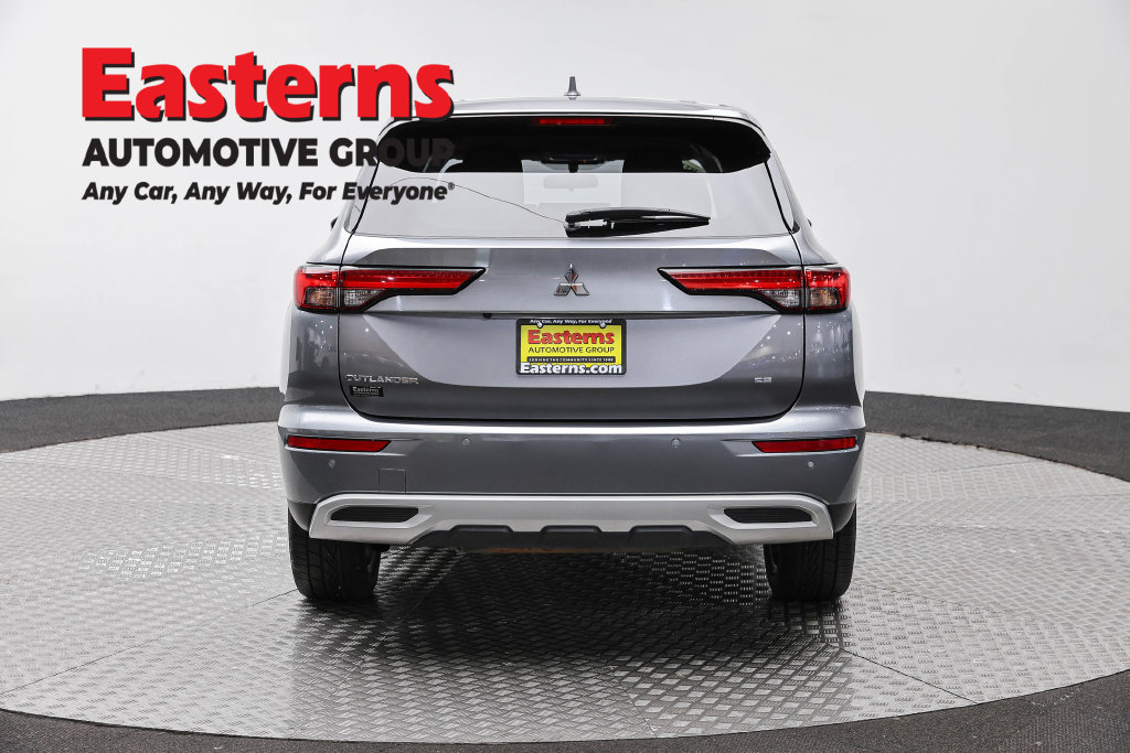 Used 2024 Mitsubishi Outlander SE FWD image 7