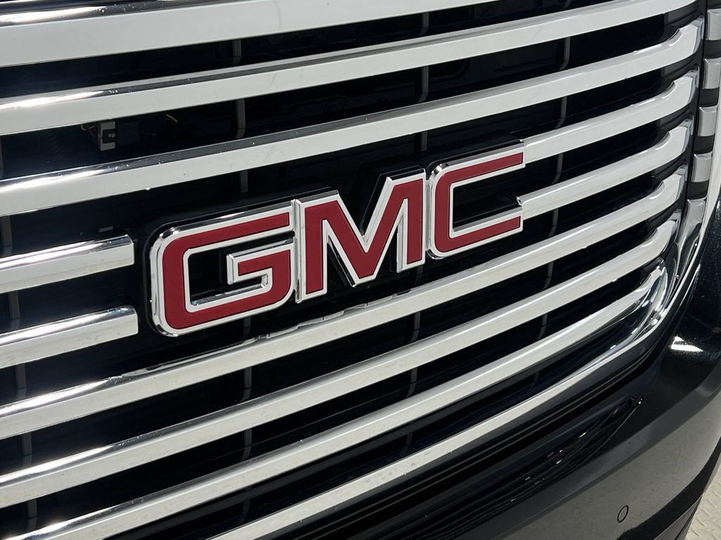 Used 2018 GMC Yukon SLT w/ Premium Edition AWD/4WD image 48