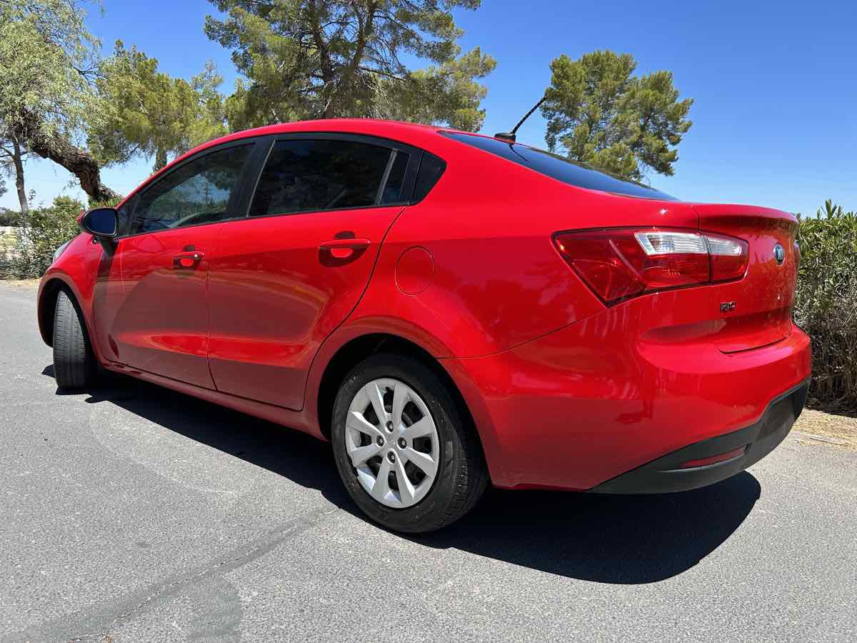 Used 2013 Kia Rio LX image 3