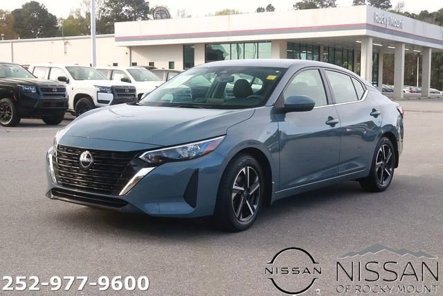 Used 2024 Nissan Sentra SV image 4