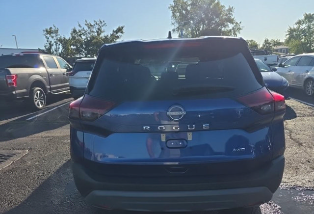 Certified 2023 Nissan Rogue S AWD/4WD image 10