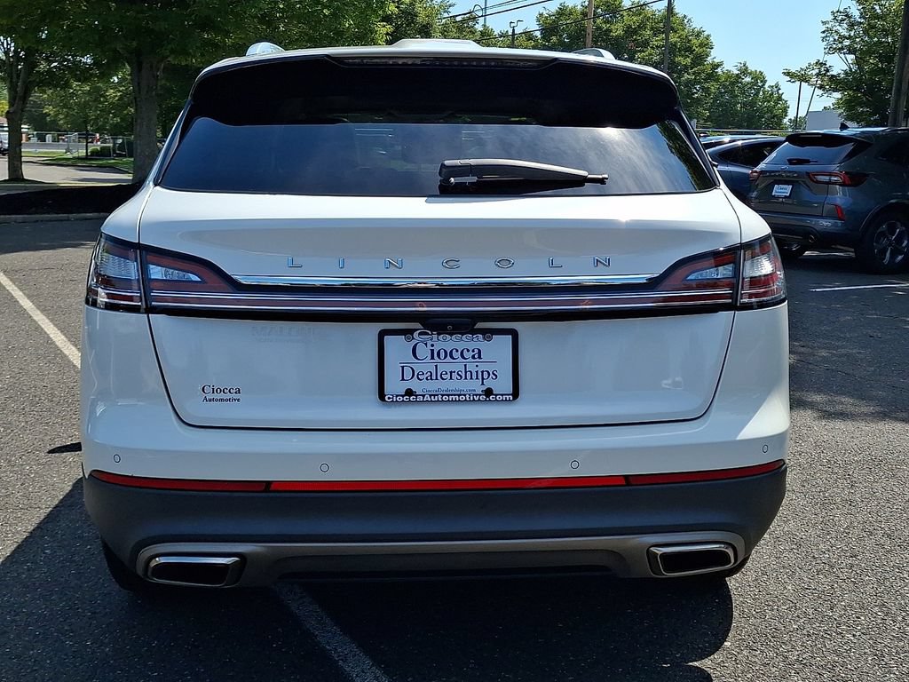 Used 2023 Lincoln Nautilus Reserve AWD/4WD image 8