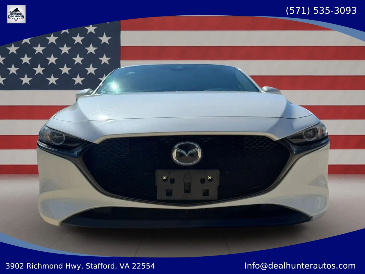 Used 2019 MAZDA MAZDA3 Hatchback FWD image 3