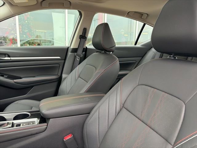 Certified 2024 Nissan Altima 2.0 SR image 9
