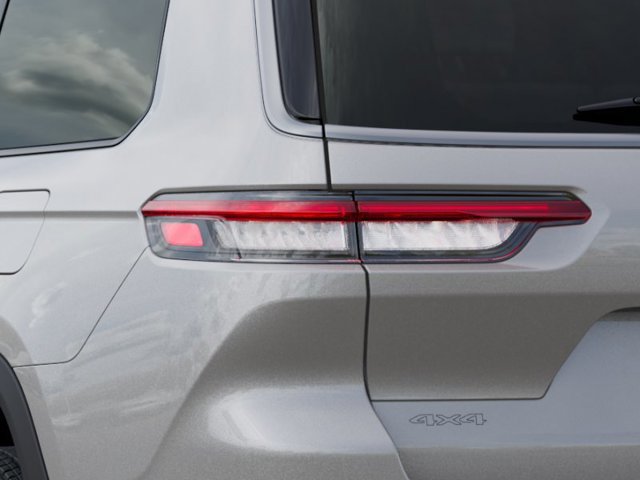 New 2026 Jeep Grand Cherokee L Limited AWD/4WD image 9