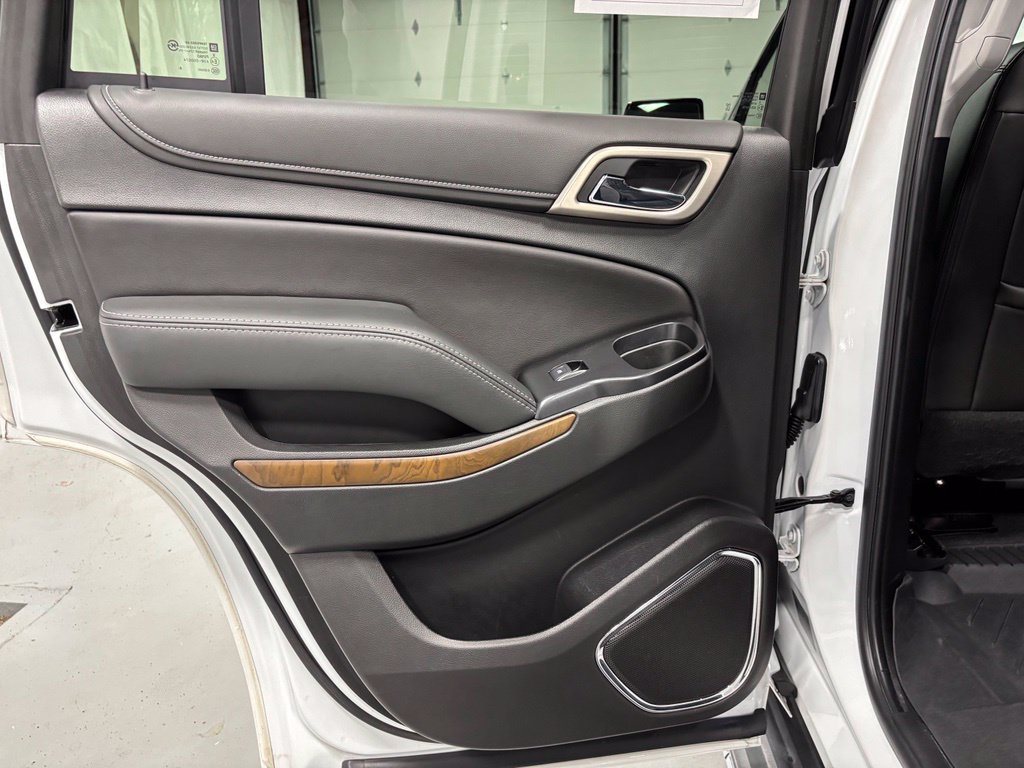 Used 2019 GMC Yukon Denali w/ Open Road Package AWD/4WD image 42