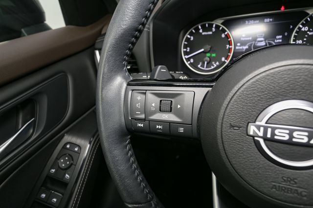 Used 2023 Nissan Rogue SV w/ SV Premium B Package AWD/4WD image 28