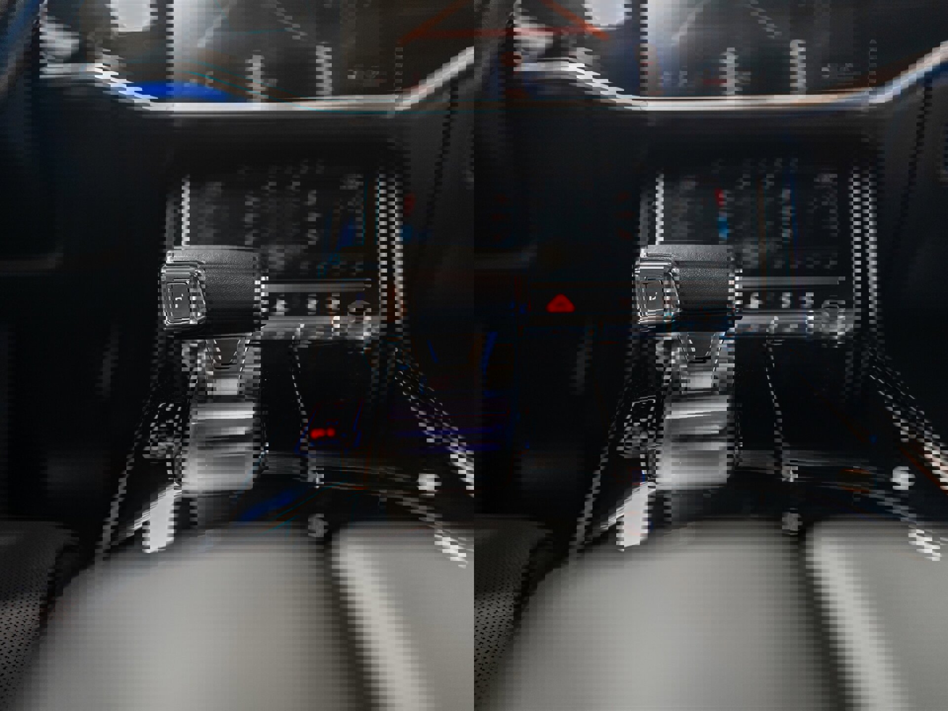 Used 2023 Audi A8 L 3.0T w/ Comfort Plus Package image 28