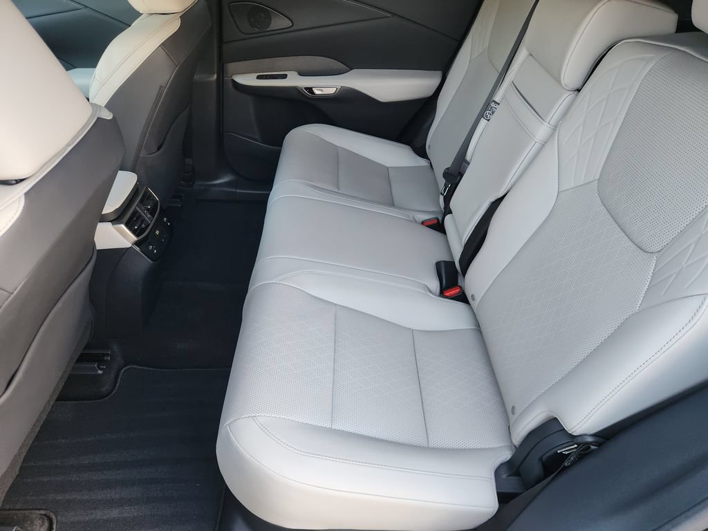 Used 2026 Lexus RX 350 Premium Plus w/ Accessory Package (Z1) FWD image 30