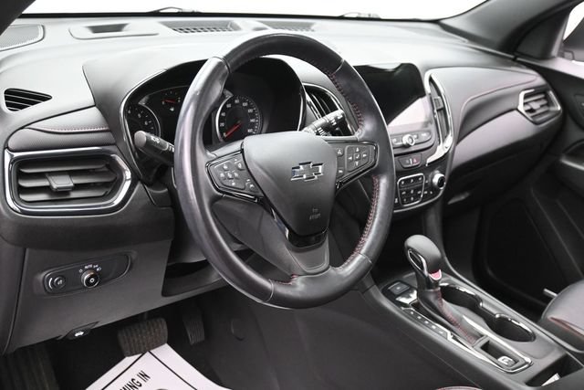 Used 2022 Chevrolet Equinox RS w/ RS Leather Package AWD/4WD image 18