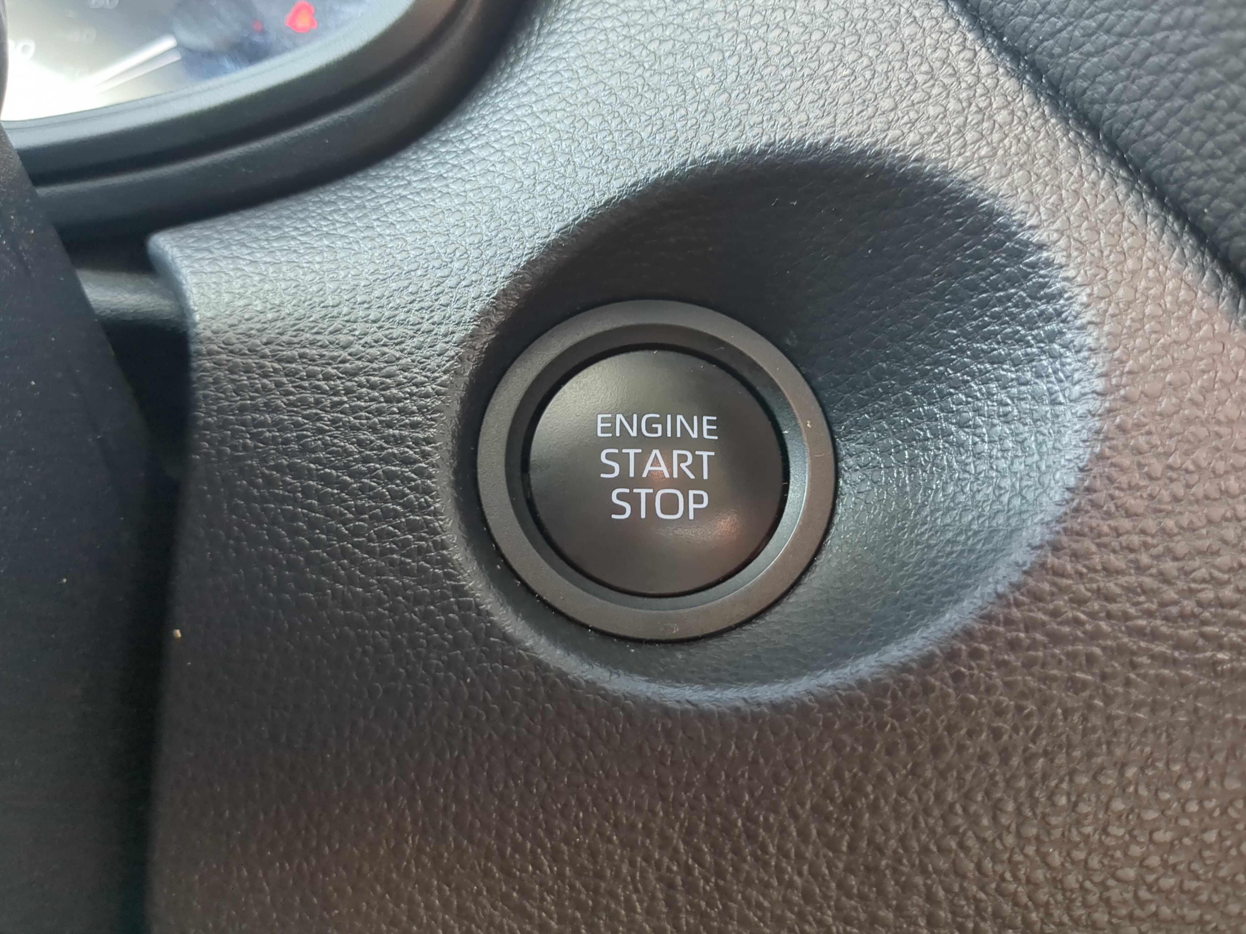 Used 2024 Toyota Corolla Cross LE FWD image 26