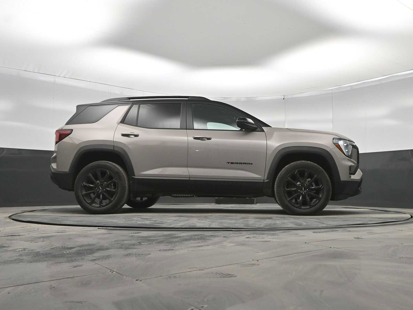 New 2026 GMC Terrain Elevation w/ Elevation Premium Package AWD/4WD image 39