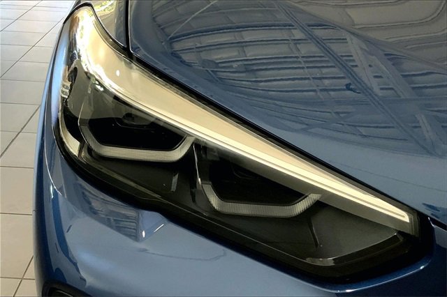 Used 2023 BMW X5 sDrive40i w/ Parking Assistance Package image 28