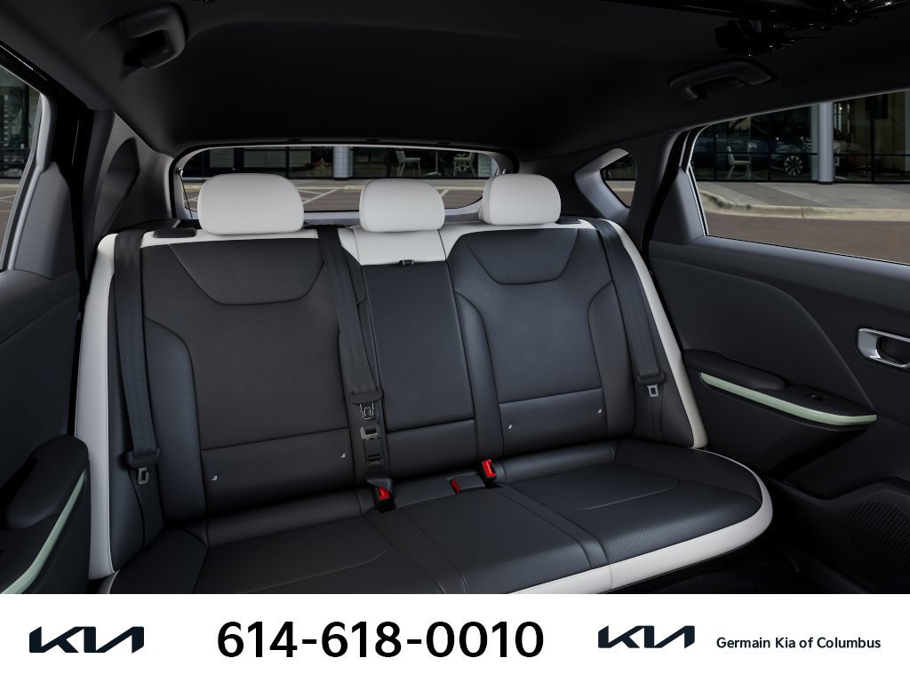 New 2026 Kia K4 GT-Line w/ GT-Line Premium Package FWD image 19