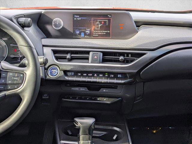 Used 2019 Lexus UX 250h image 16