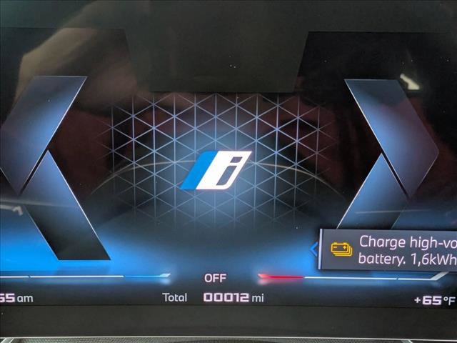 New 2026 BMW i7 M70 w/ Executive Package AWD/4WD image 11