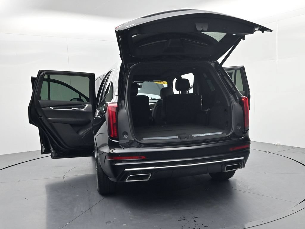 Used 2021 Cadillac XT6 Premium Luxury AWD/4WD image 61