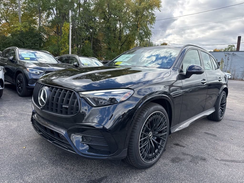 New 2026 Mercedes-Benz GLC 43 AMG 4MATIC image 4