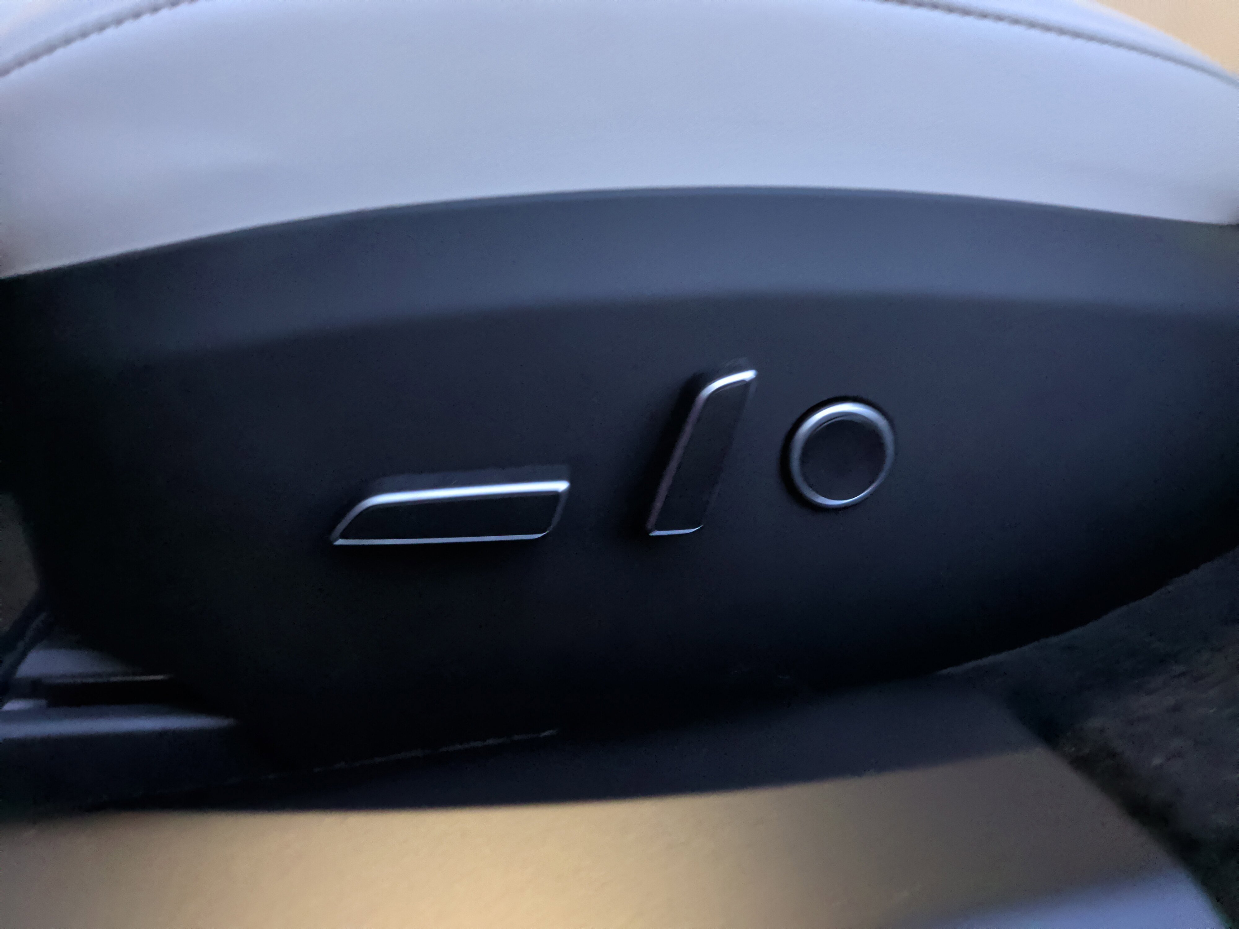 Used 2023 Tesla Model S Plaid image 25