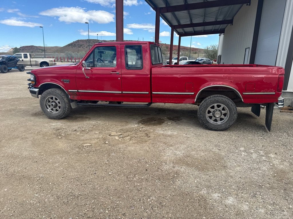 Used 1995 Ford F250 4x4 SuperCab image 1