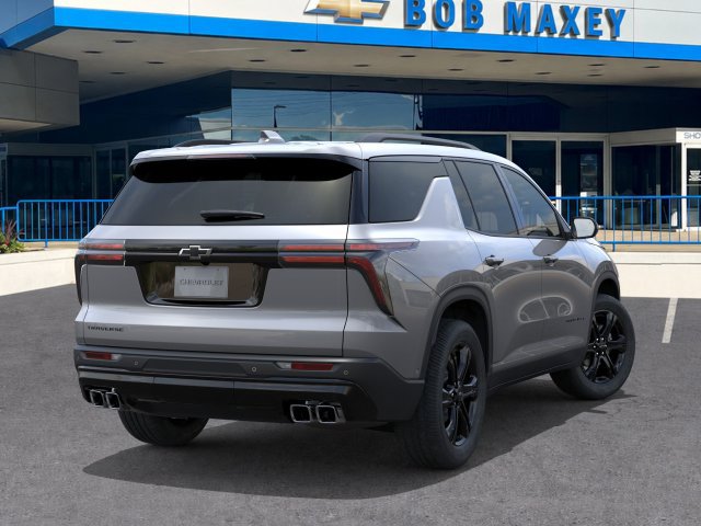 New 2027 Chevrolet Traverse LT w/ Midnight/Sport Edition FWD image 4
