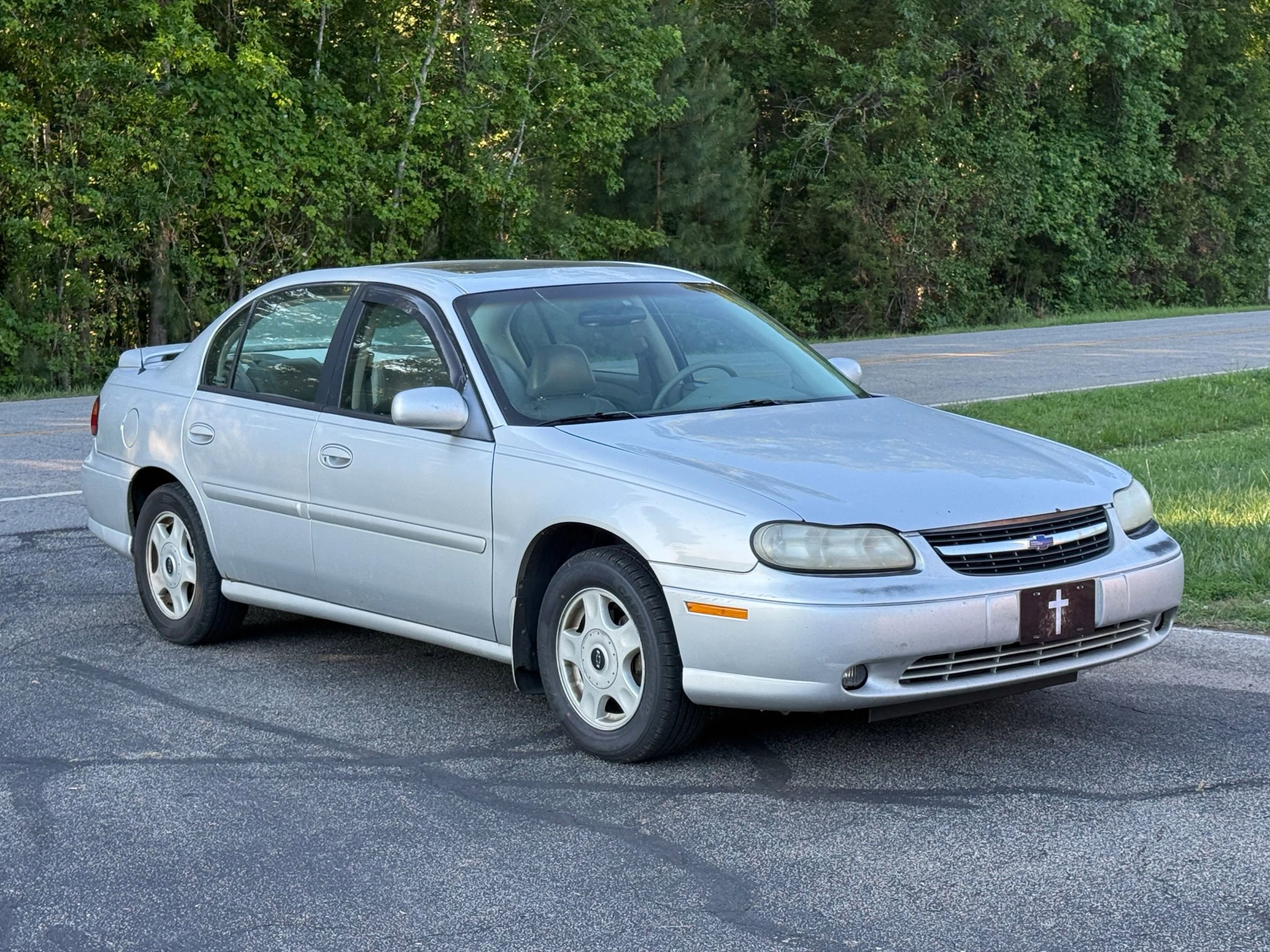 Used 2001 Chevrolet Malibu LS w/ Preferred Equipment Group 1 FWD image 3