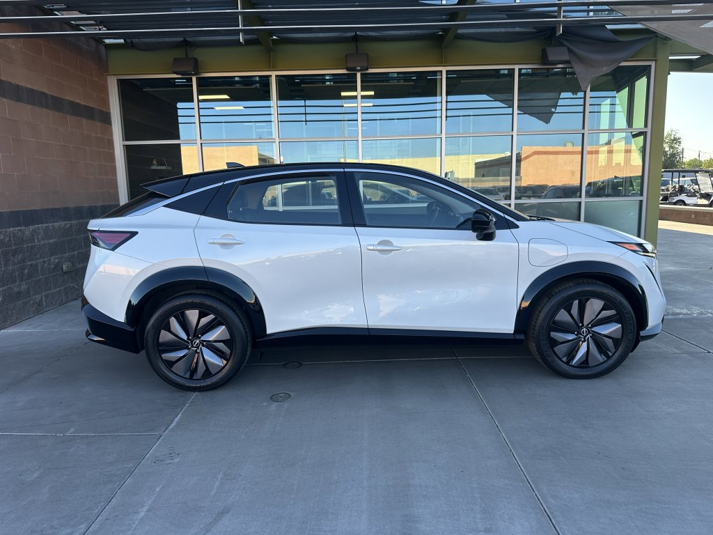Used 2024 Nissan Ariya FWD image 7