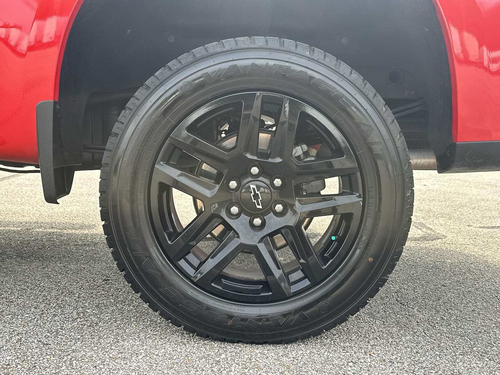 Certified 2022 Chevrolet Silverado 1500 LT Trail Boss w/ LT Trail Boss Premium Package AWD/4WD image 14