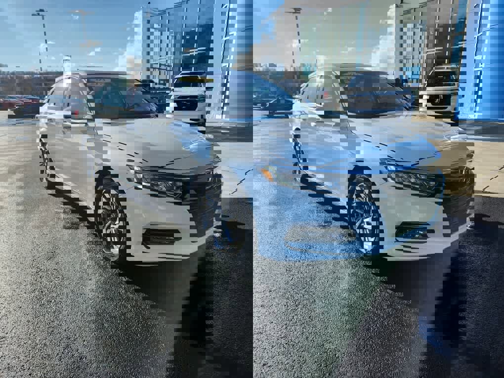 Used 2018 Honda Accord EX-L image 8