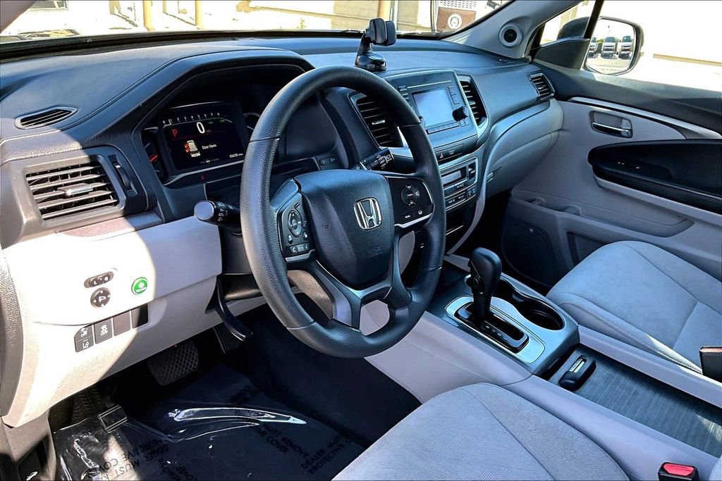 Used 2019 Honda Pilot LX image 9