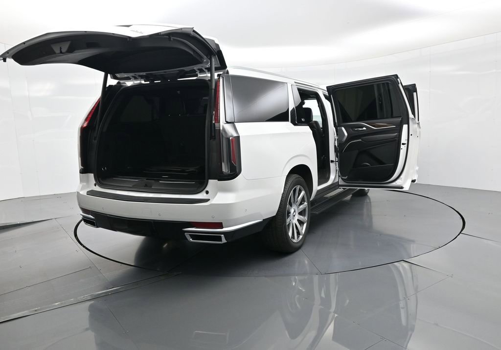 Used 2021 Cadillac Escalade ESV Premium Luxury Platinum image 47