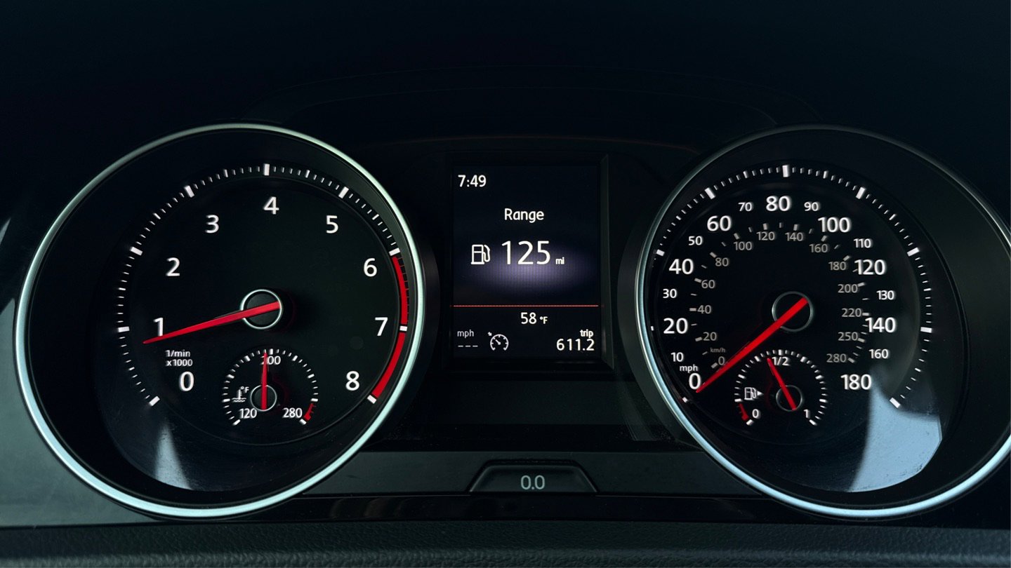 Used 2021 Volkswagen GTI S FWD image 10