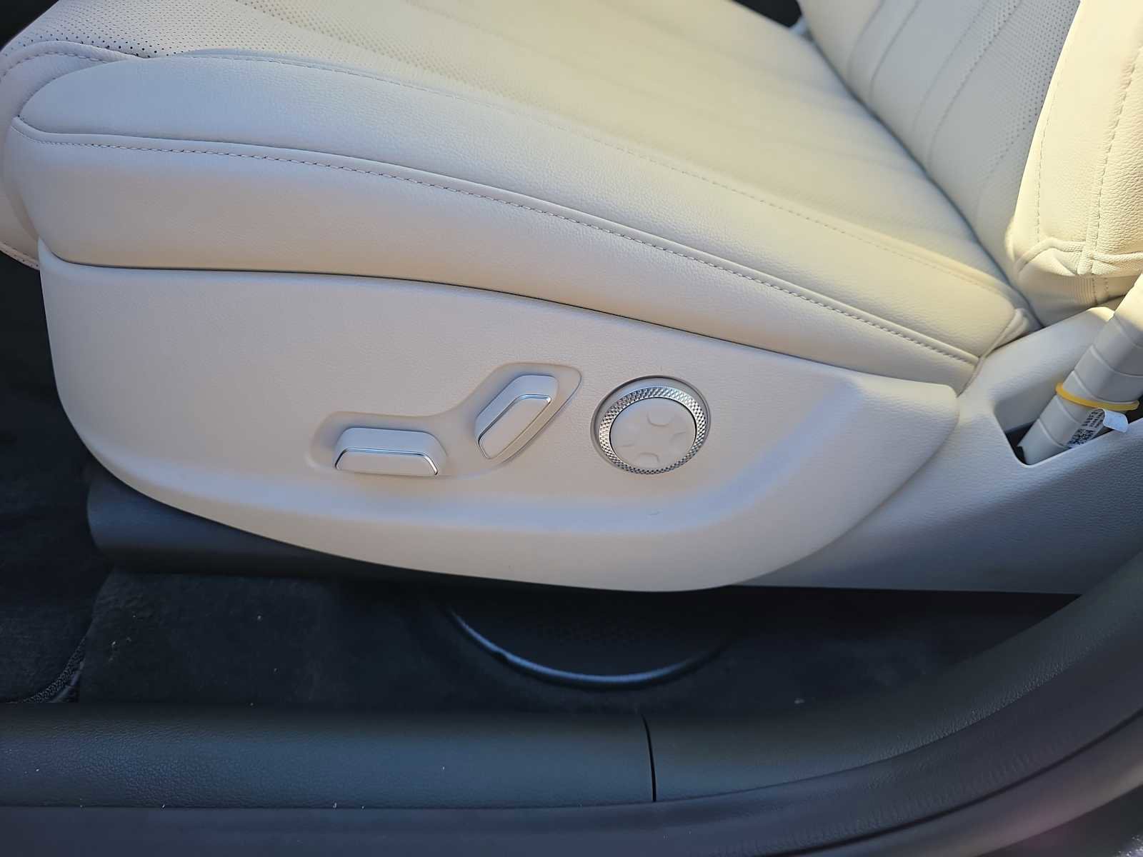 New 2026 Genesis GV80 2.5T image 10