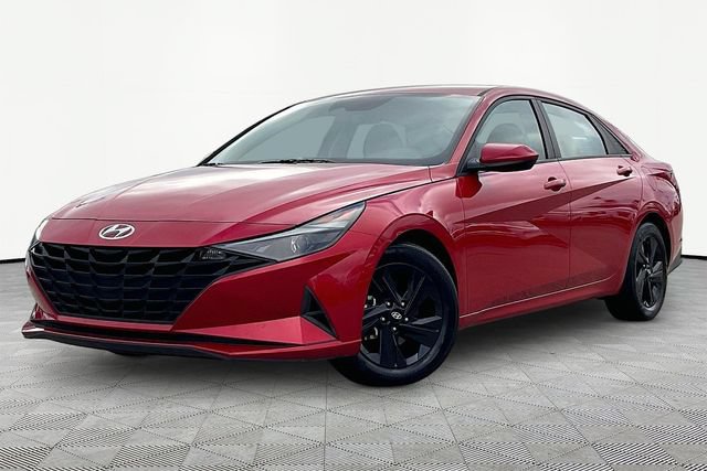 Certified 2021 Hyundai Elantra SEL FWD image 3