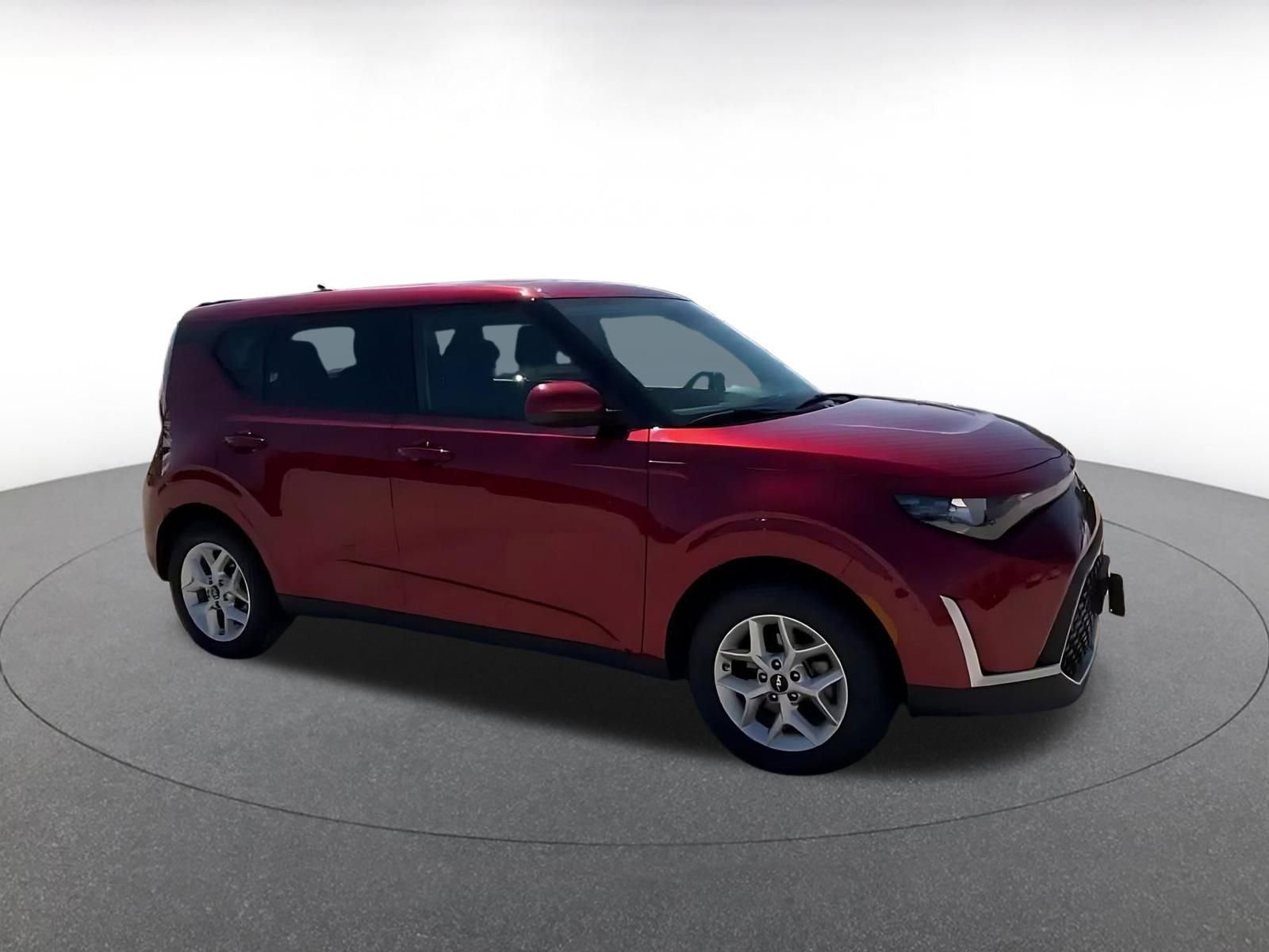 Used 2025 Kia Soul LX w/ LX Technology Package FWD video 2