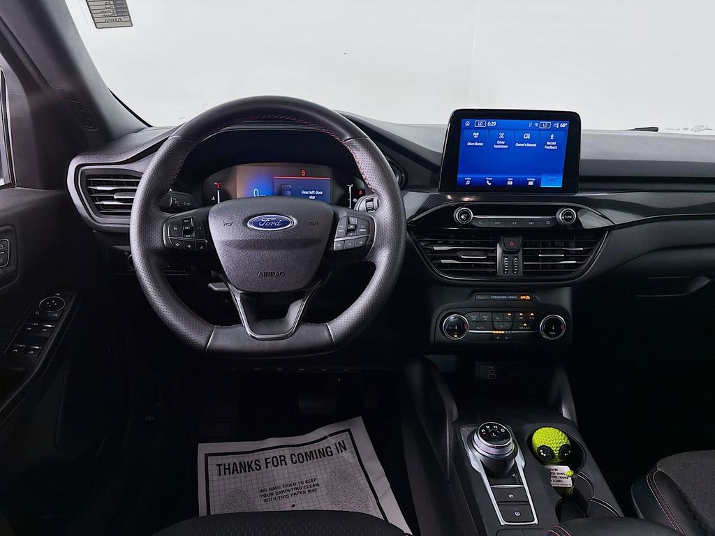 Used 2025 Ford Escape ST-Line FWD image 21