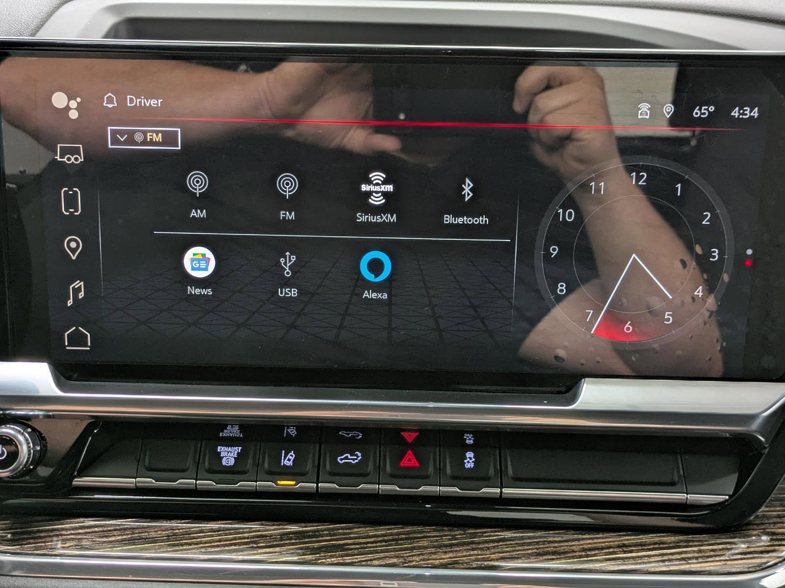 Used 2024 GMC Sierra 3500 SLE w/ SLE Value Package image 32