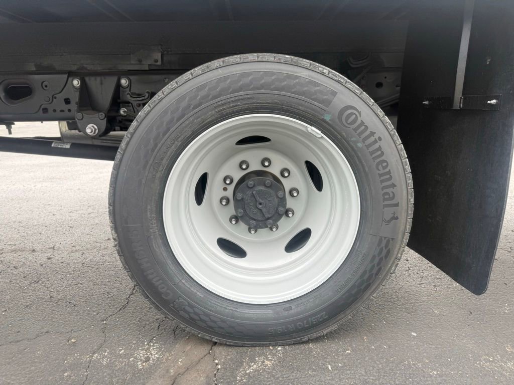 New 2026 Ford F450 XL RWD image 31