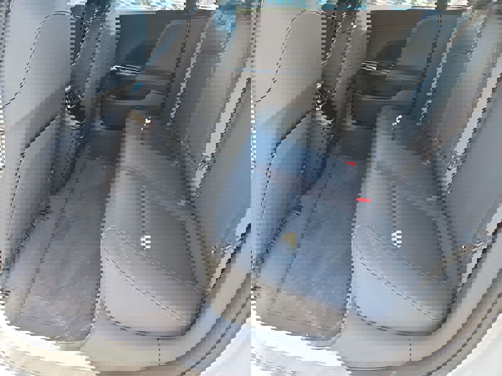 Used 2024 Lucid Air Pure image 18