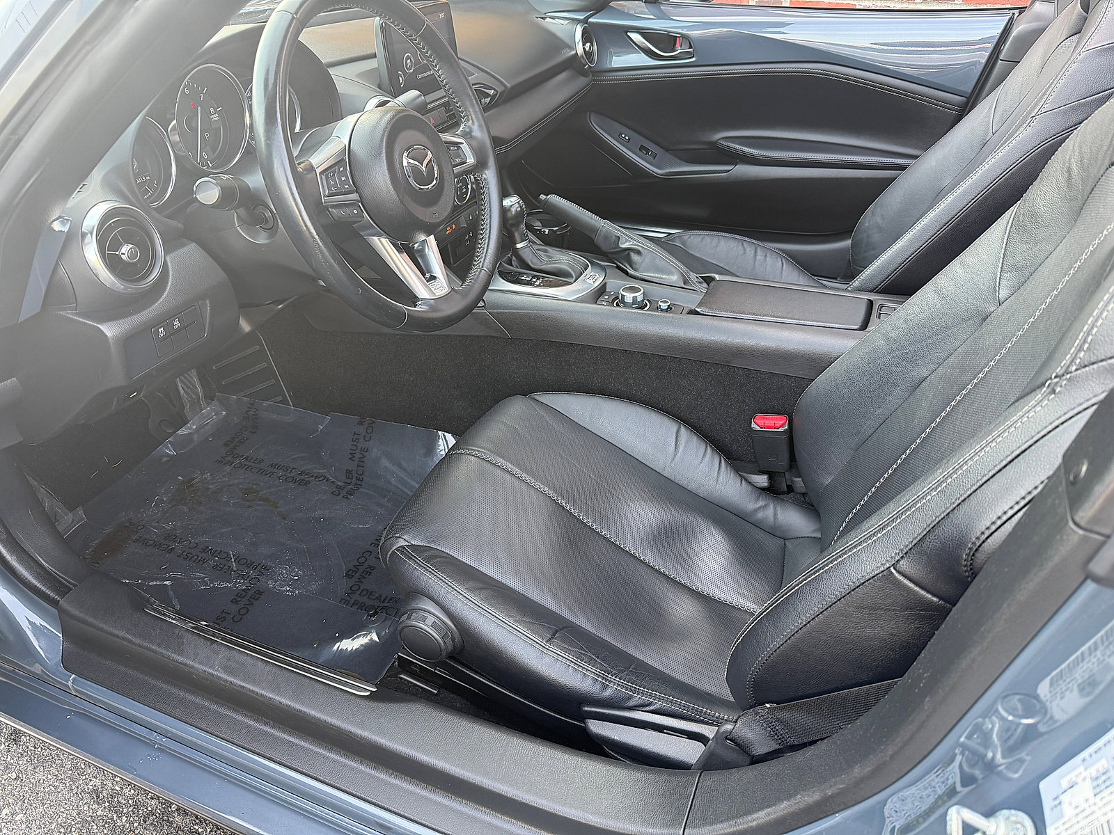 Used 2021 MAZDA MX-5 Miata RF Grand Touring image 26