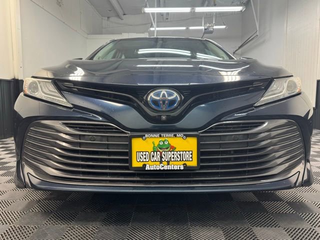 Used 2018 Toyota Camry XLE w/ Audio Package image 2