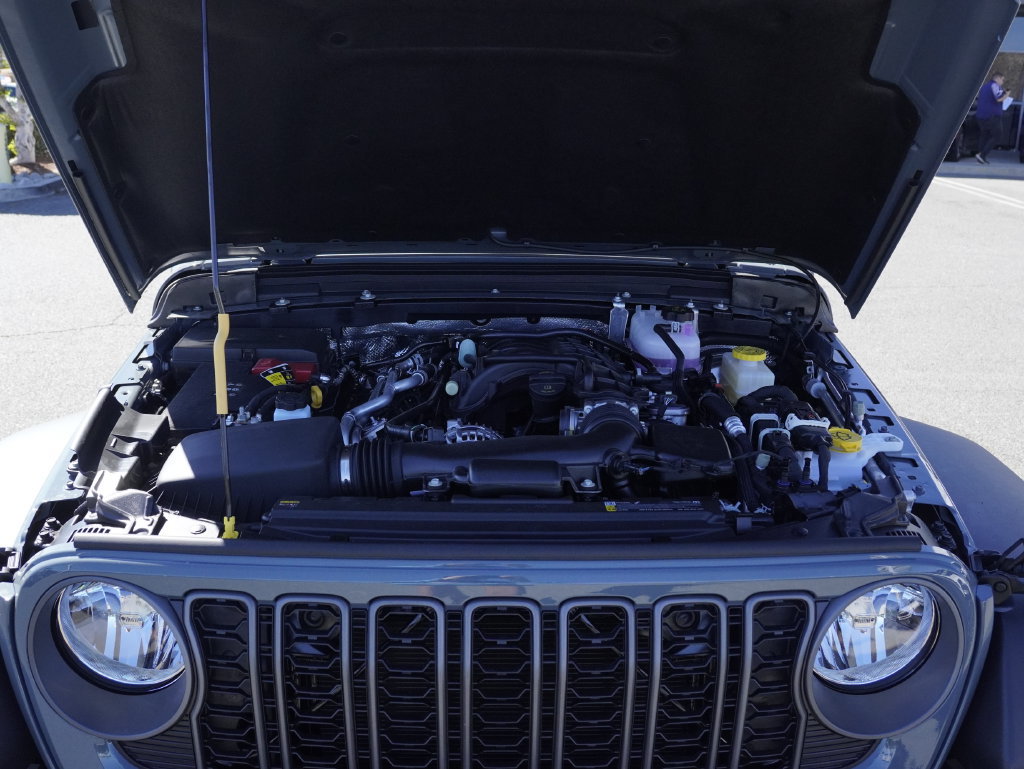 New 2026 Jeep Wrangler Sport AWD/4WD image 30