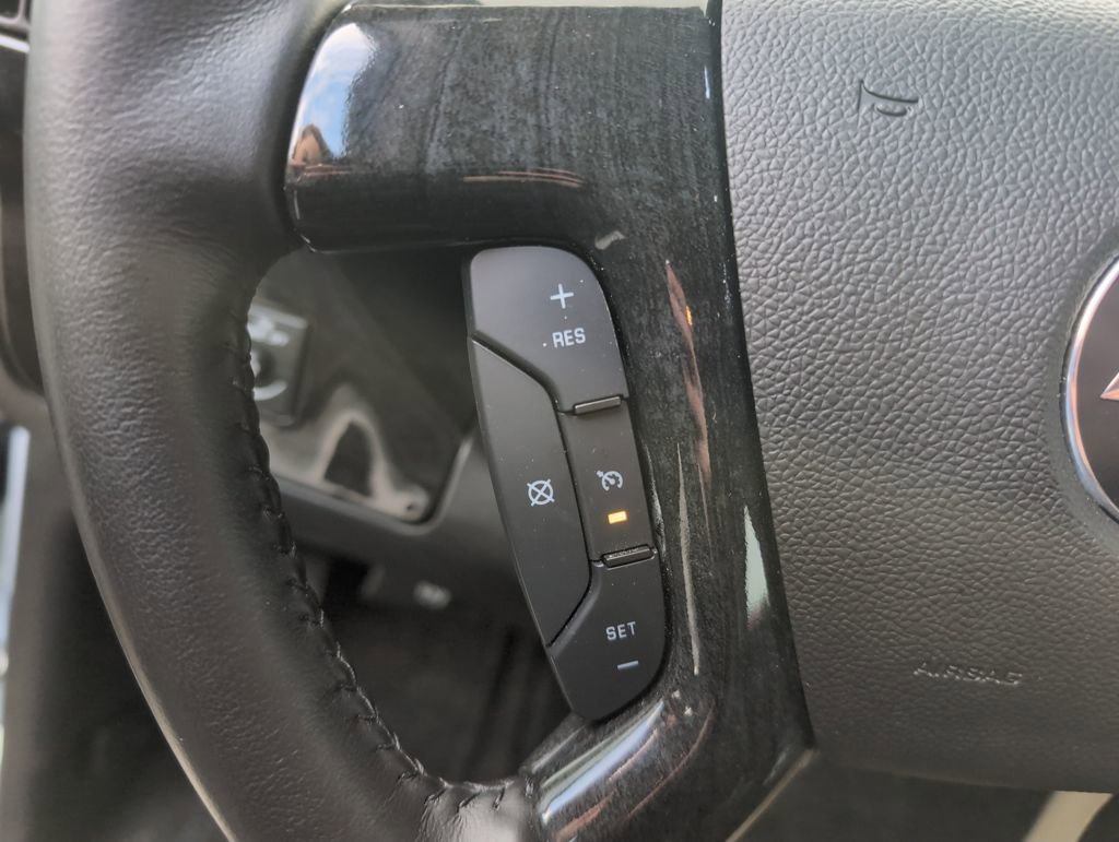 Used 2024 Chevrolet Express 2500 Extended image 18