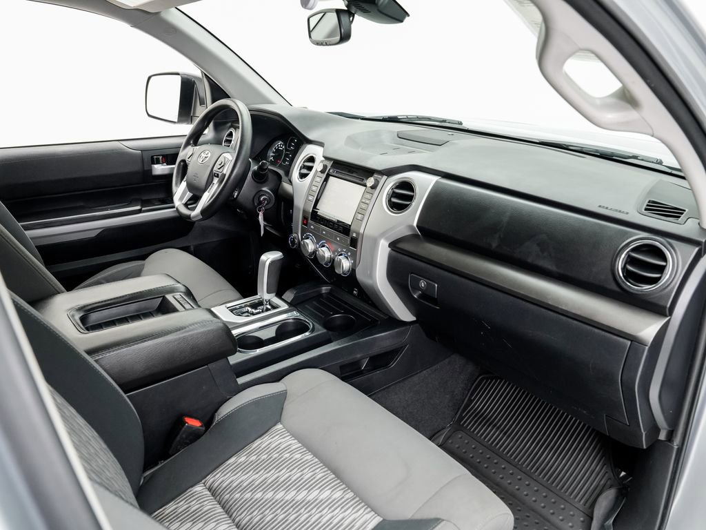 Used 2019 Toyota Tundra SR5 w/ TRD Off Road Package image 20