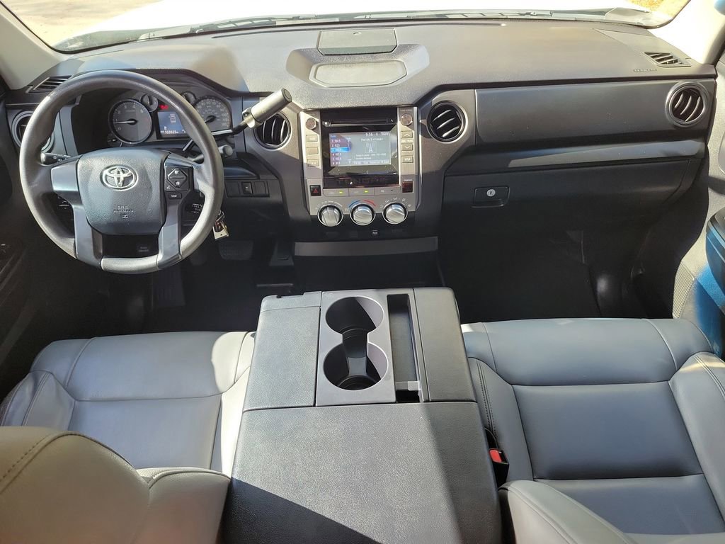 Used 2016 Toyota Tundra SR image 12