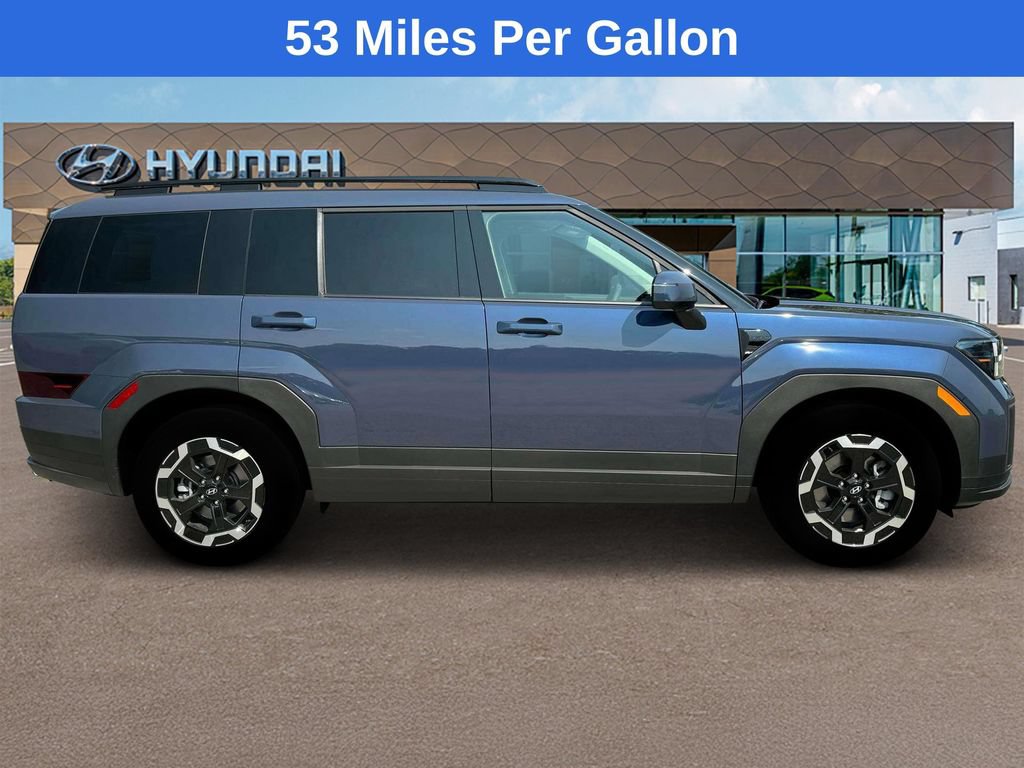 Used 2025 Hyundai Santa Fe SEL FWD image 9